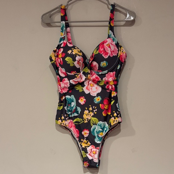 Beach sissi Floral M  Swimwear - Picture 1 of 10